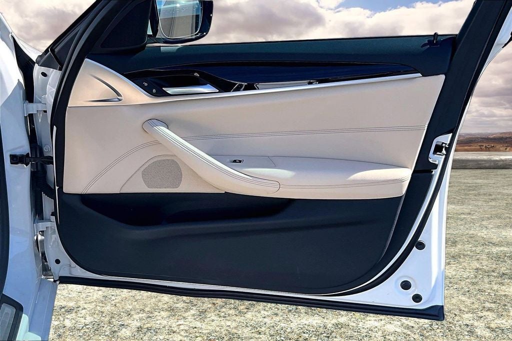 2021 BMW 5 Series 530e iPerformance