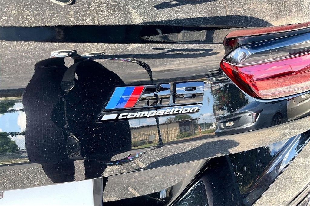 2021 BMW M8 Base