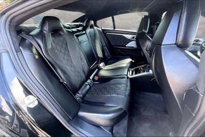 2021 BMW M8 Base