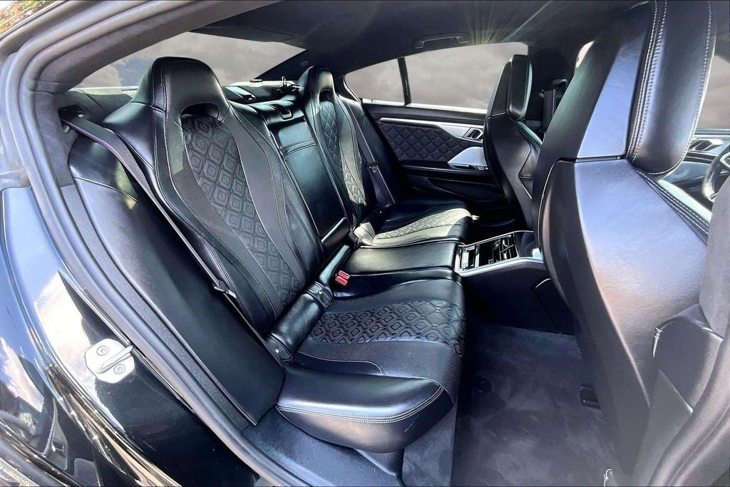 2021 BMW M8 Base