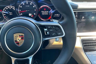 2018 Porsche Panamera 4