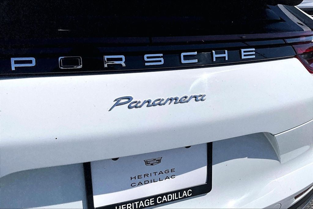 2018 Porsche Panamera 4