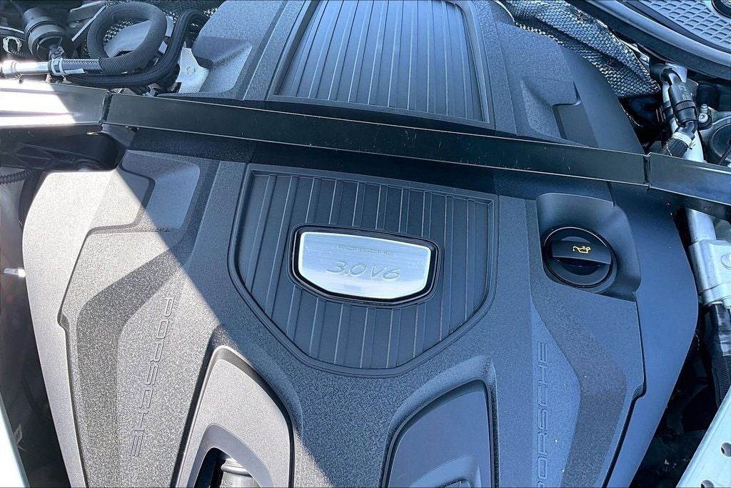 2018 Porsche Panamera 4