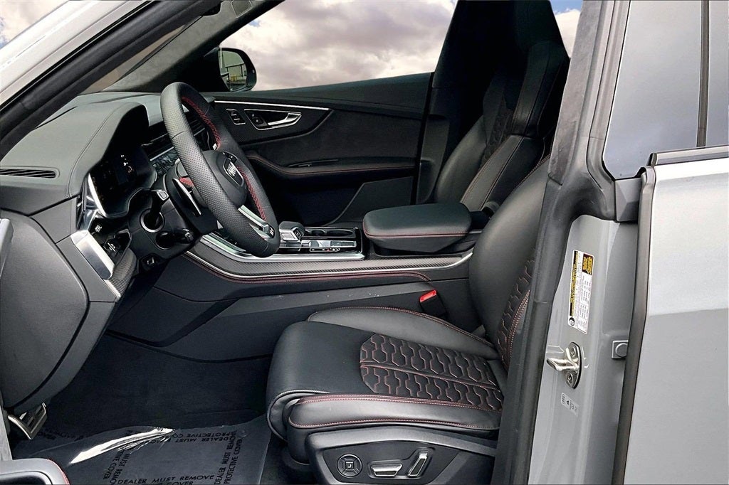 2024 Audi RS Q8 4.0T quattro