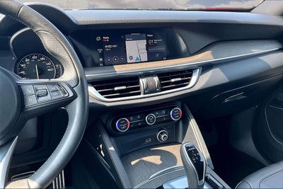 2022 Alfa Romeo Stelvio Ti