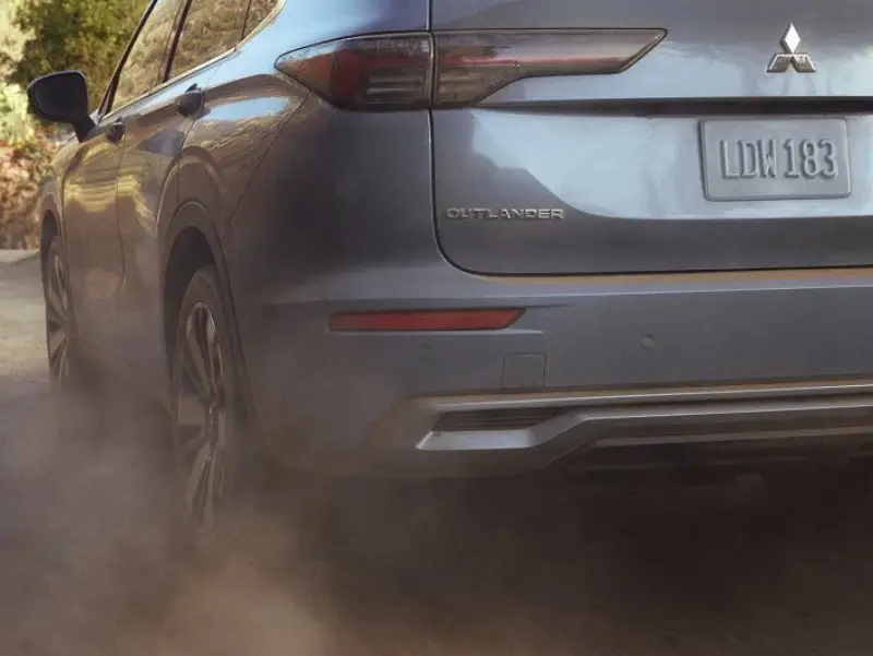 2026 Mitsubishi Outlander PHEV Exterior