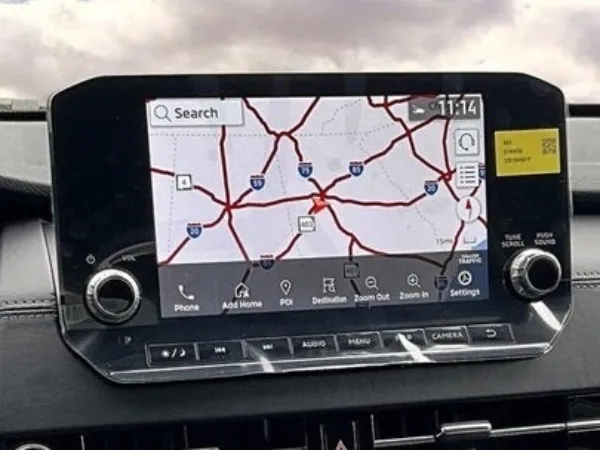 2025 Mitsubishi Outlander PHEV Display panel